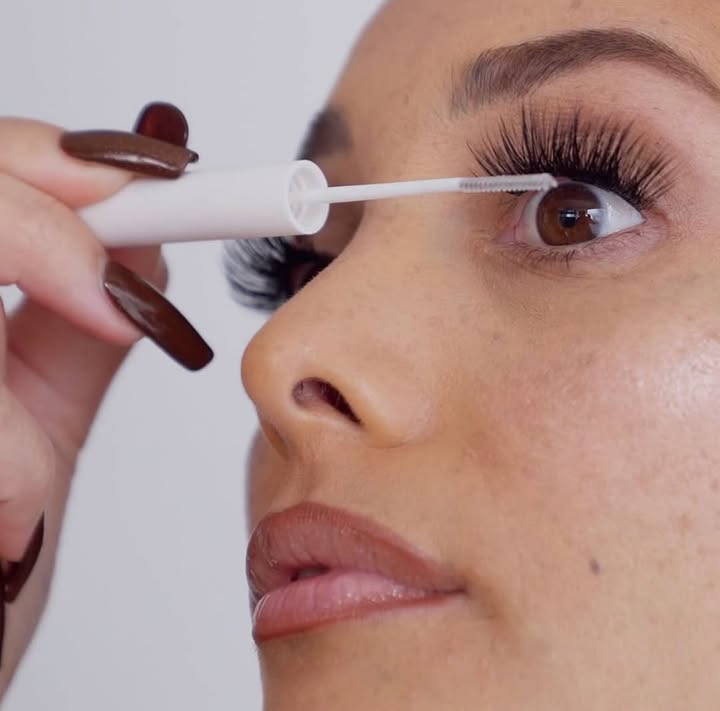 the 5-minute lash care routine