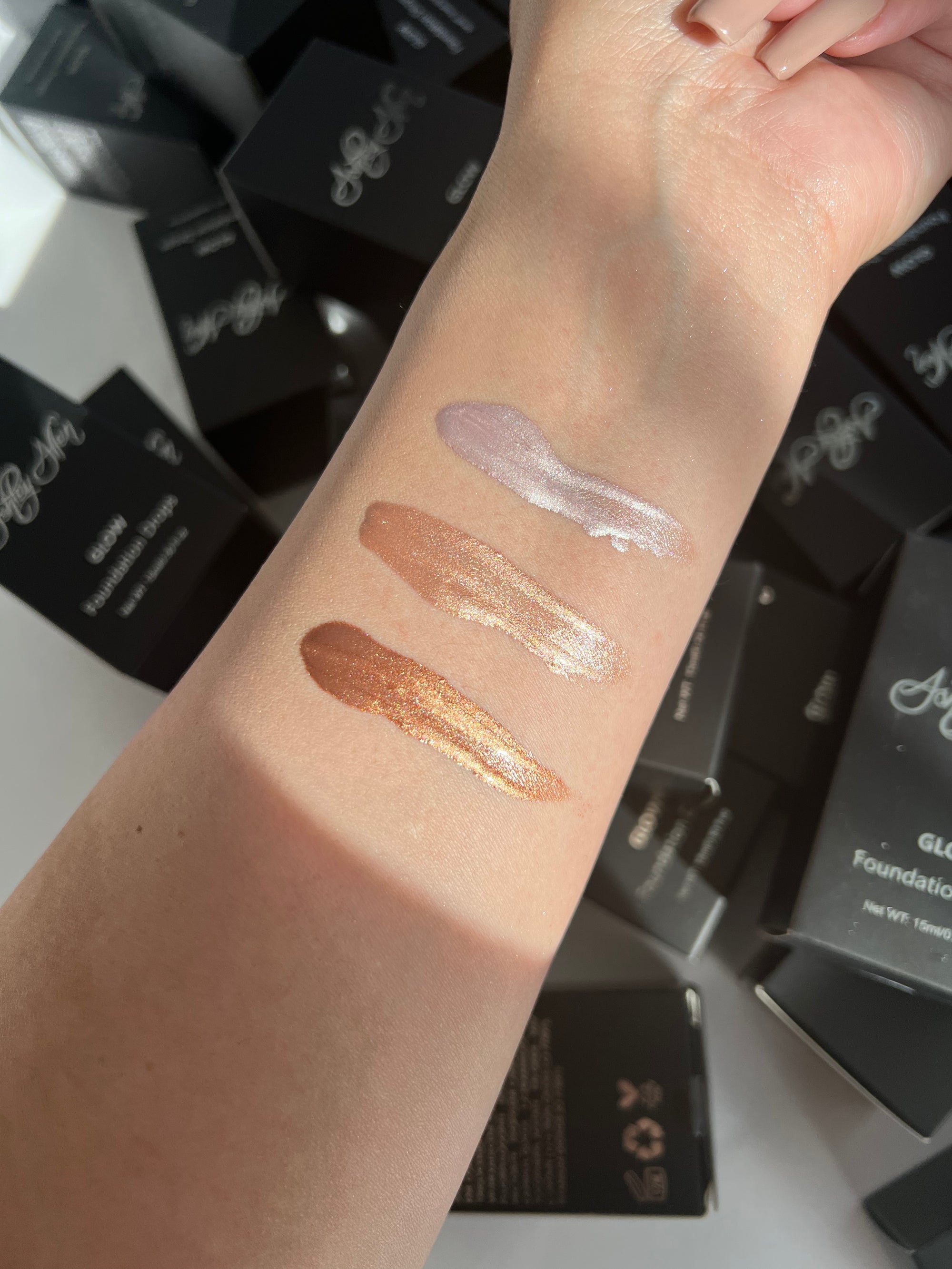 Glow Foundation Drops - Light (50% OFF) will be 17.50 activated at checkout